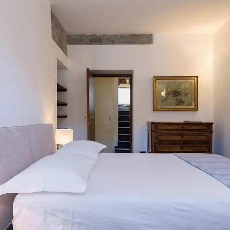 Apartment Plum Guide - Timber Creek Como